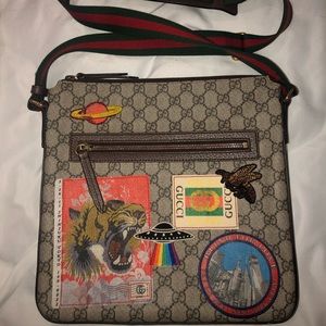 Gucci Courrier soft GG Supreme Messenger Bag